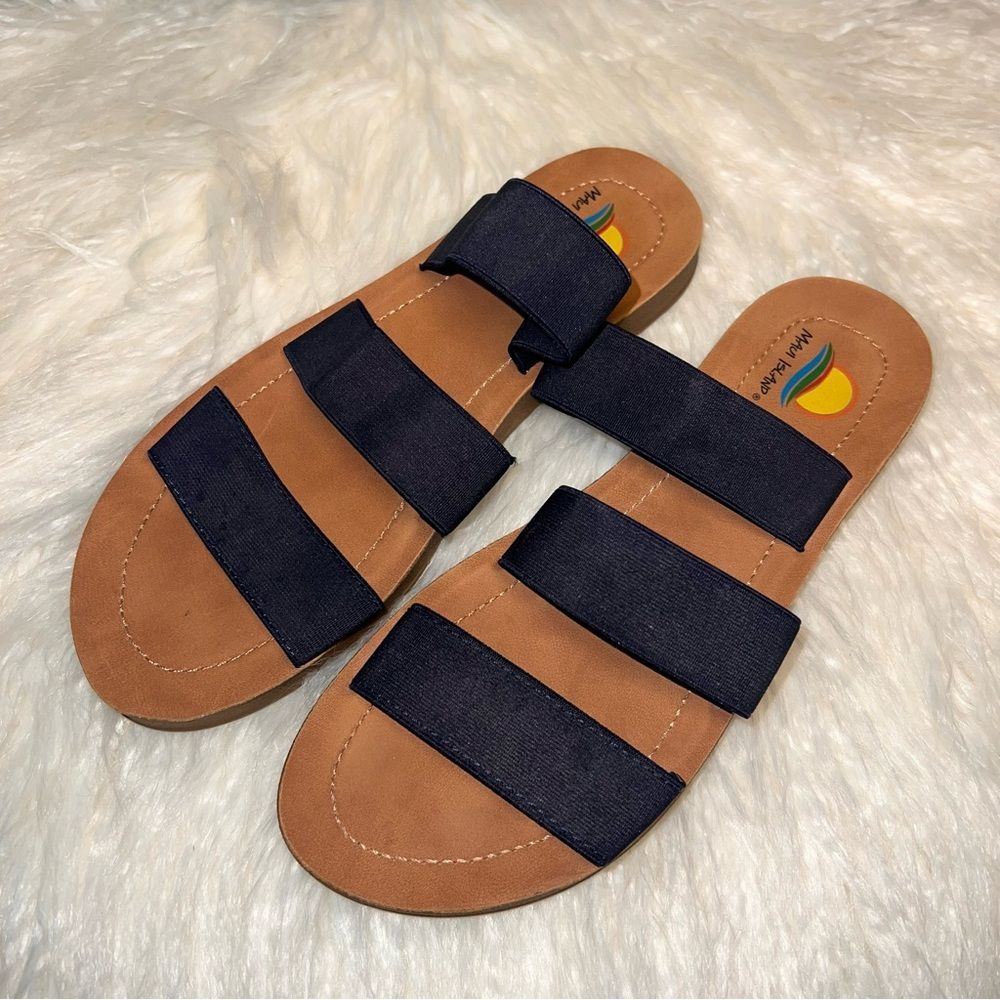 Maui Island Navy Blue 3 Strap Banded Sandals Flat Comfortable Summer Spring